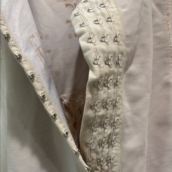 Tan Shapewear with Ruffled Details - Picture 3 of 6